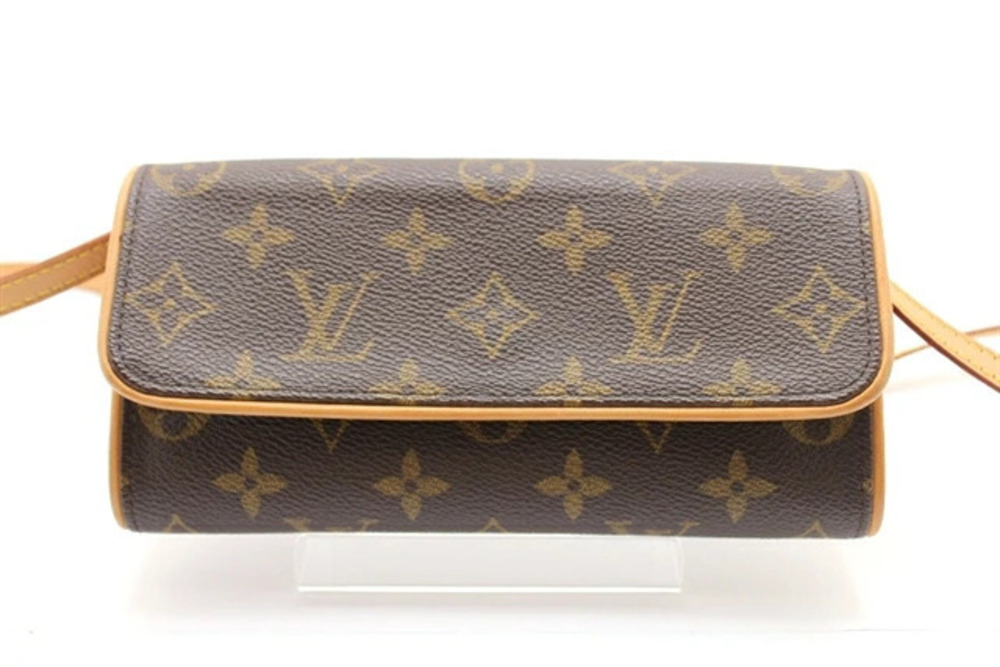 LOUIS VUITTON Pochette Twin Shoulder Bag Monogram